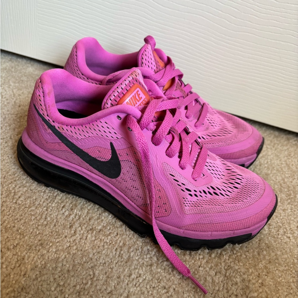 Nike Women's Pink Running Shoes